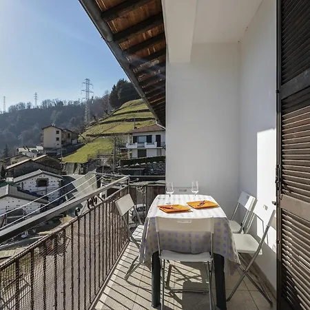 Ginevra's View Apartman *